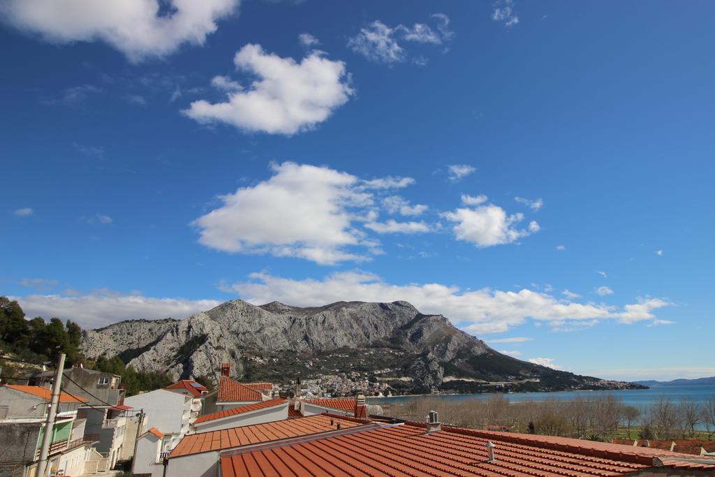 Apartments Ivka Omiš Buitenkant foto