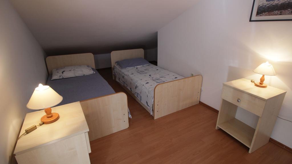 Apartments Ivka Omiš Kamer foto