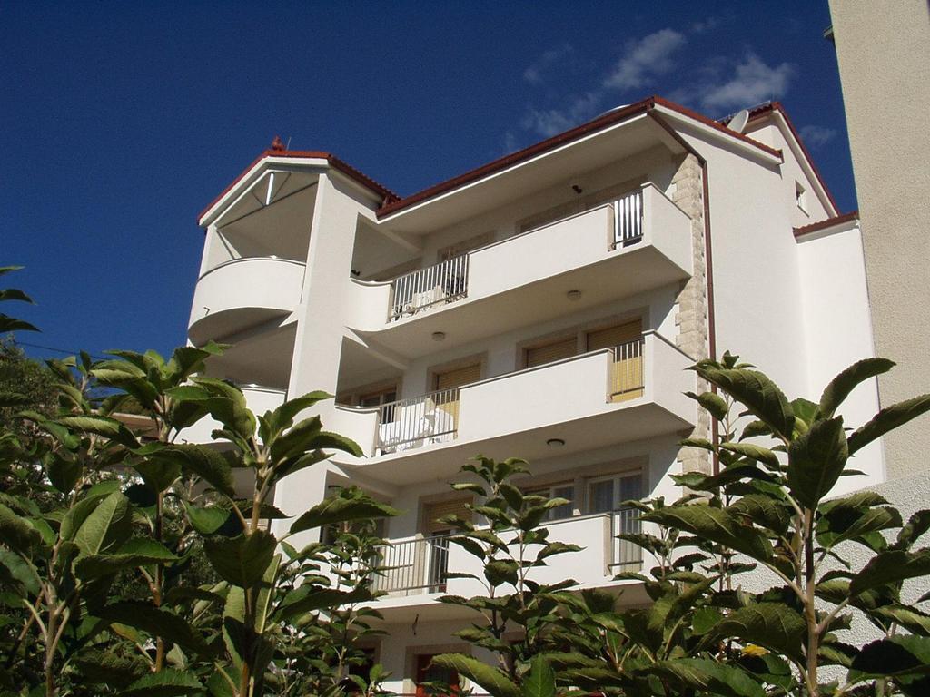 Apartments Ivka Omiš Buitenkant foto